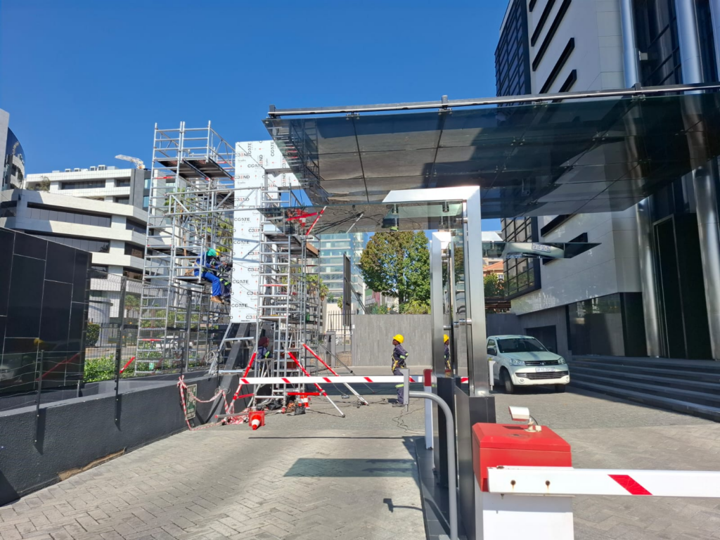 CCB Porte Cochere
