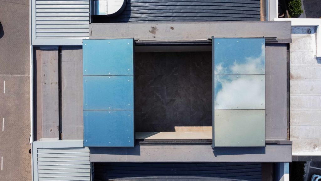 LXX Retractable Skylight 5